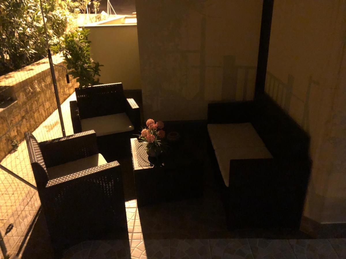 Casa Vacanza Nonna Sarina 库斯托纳奇 外观 照片